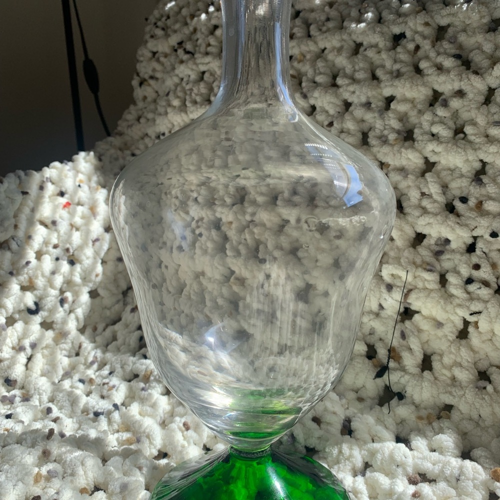 BEAUTIFUL RARE VASE - Picture 3 of 4